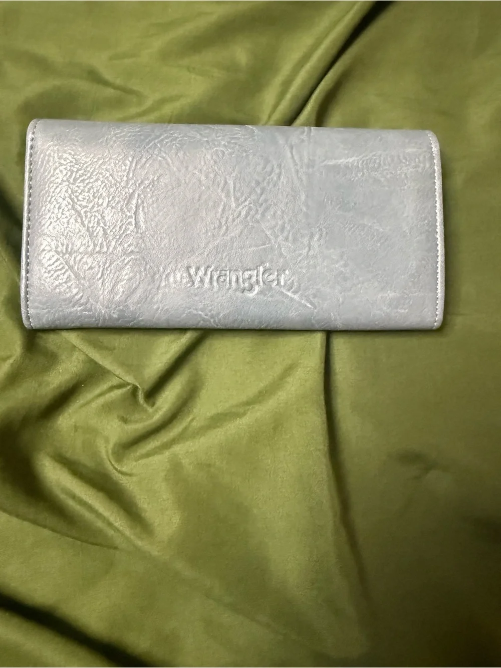 Wrangler Light Blue Trifold Card & Key Organizer with Tan Logo Patch